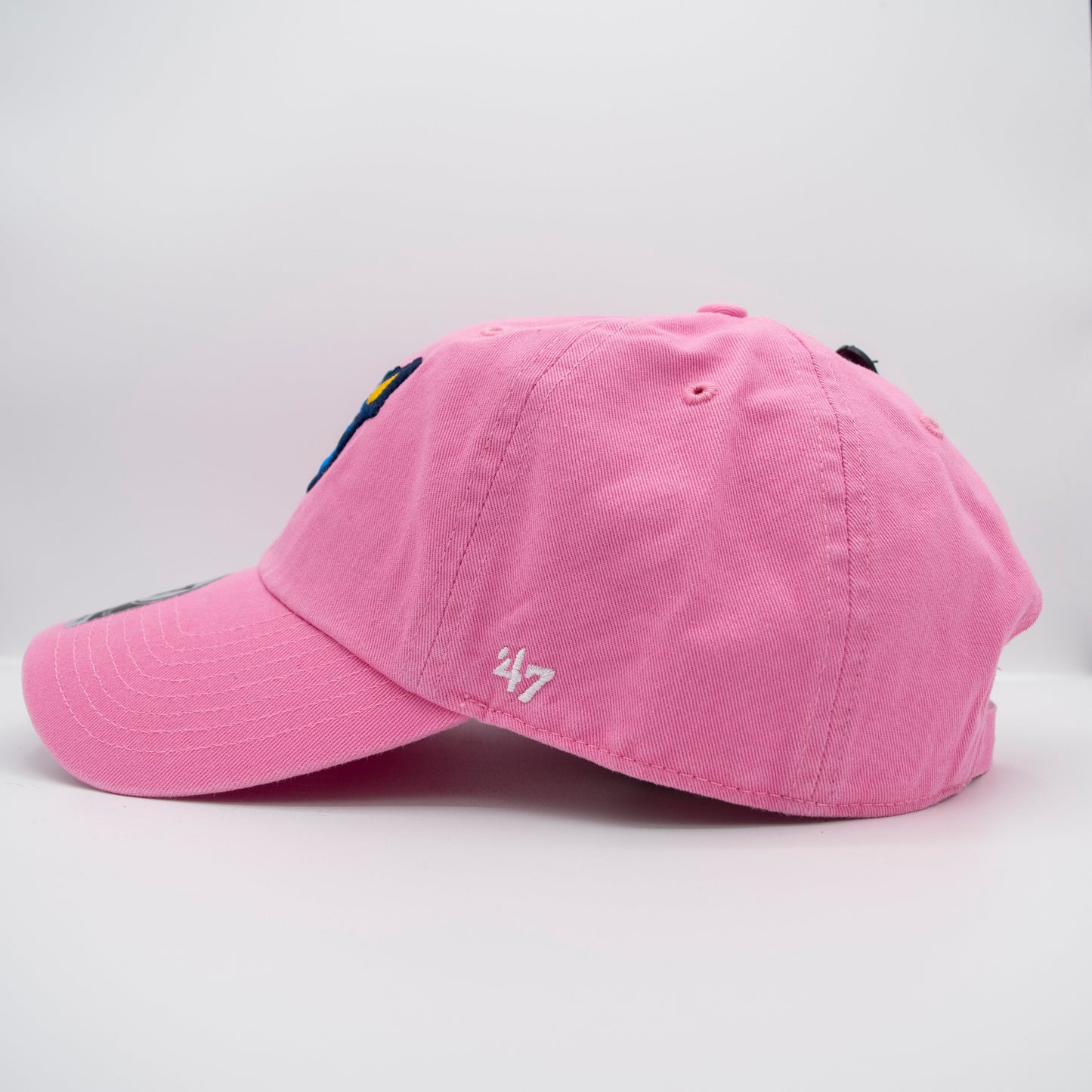 47 Pink Cloud Fist Adjustable Clean Up