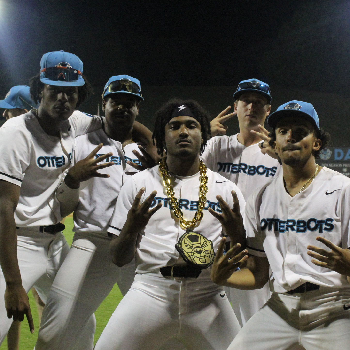 Run Chain Team Otterbots Gold Home Run Chain – Baseball Collective